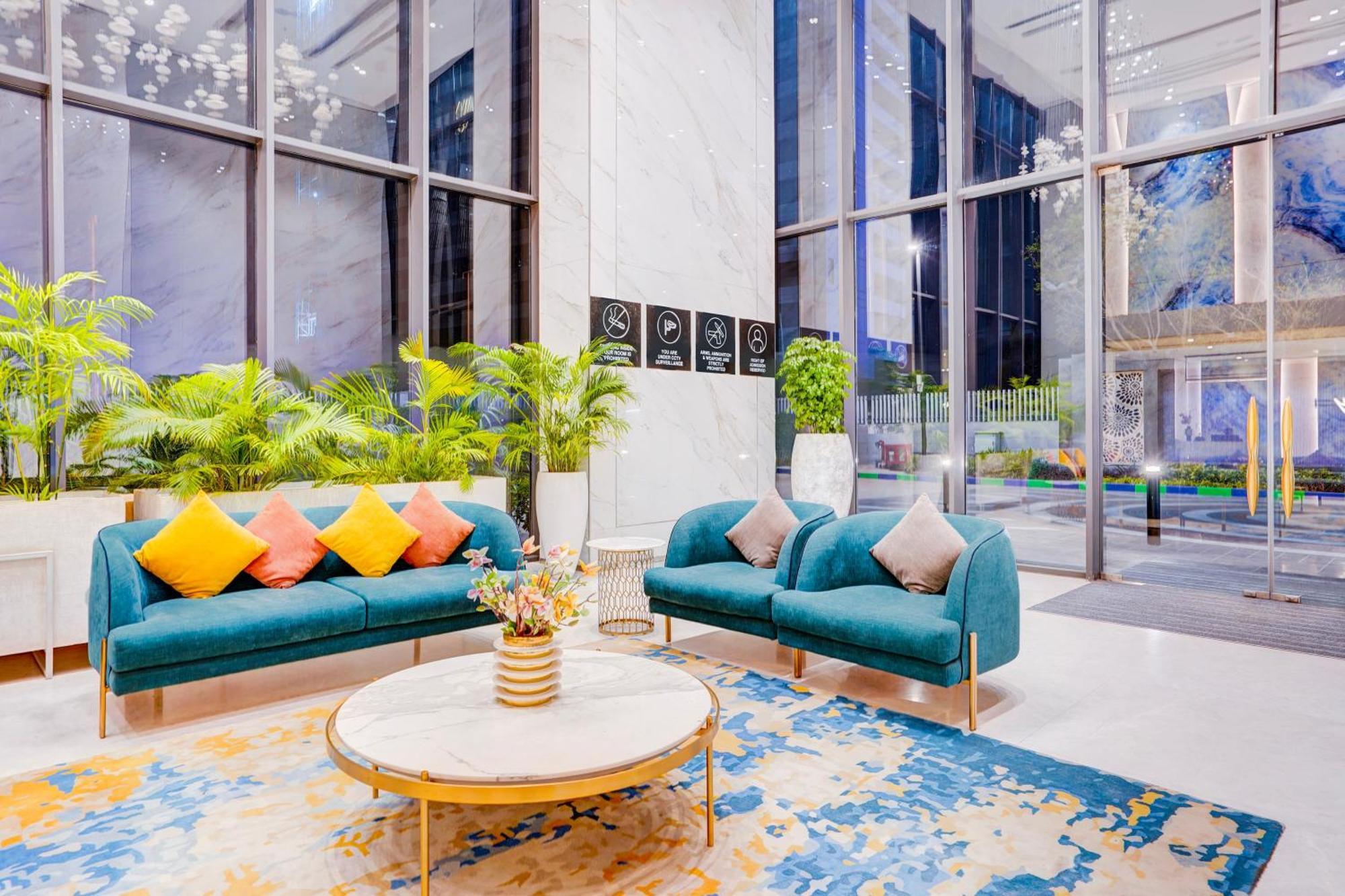 Sunday Hotels And Residences Gurgaon Buitenkant foto