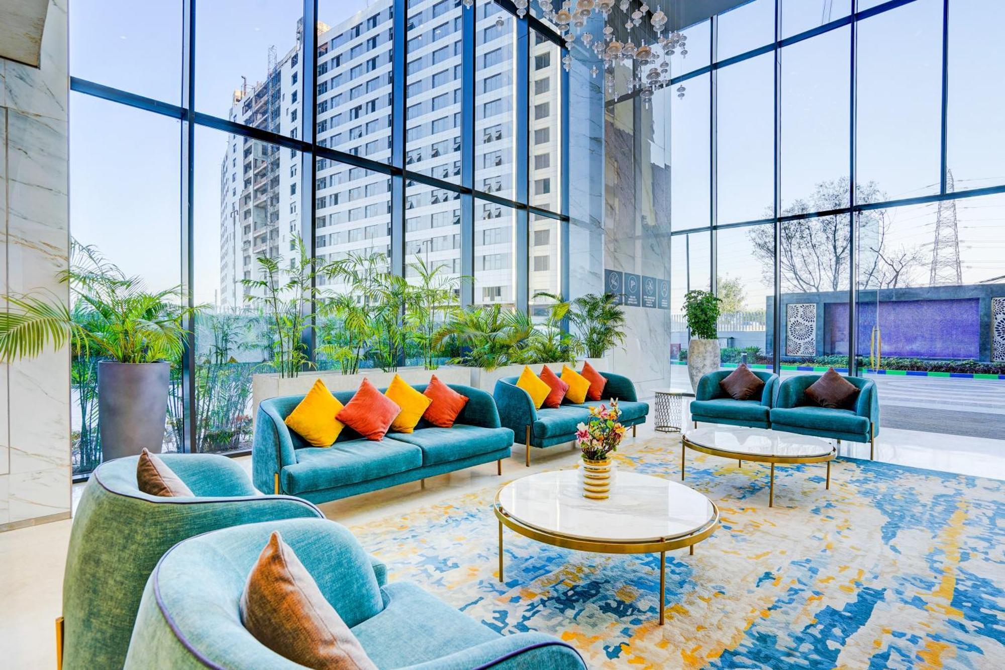 Sunday Hotels And Residences Gurgaon Buitenkant foto