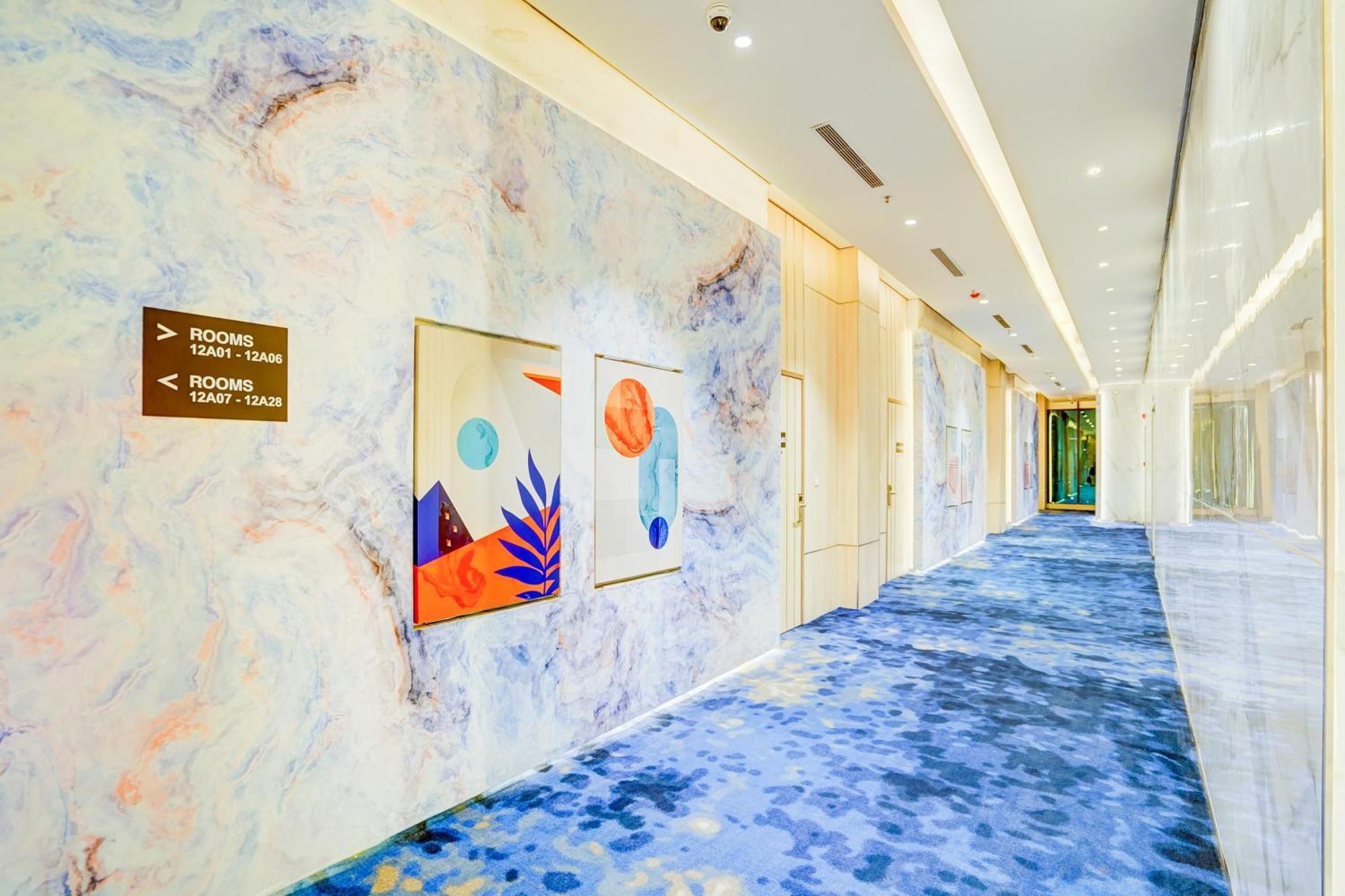 Sunday Hotels And Residences Gurgaon Buitenkant foto